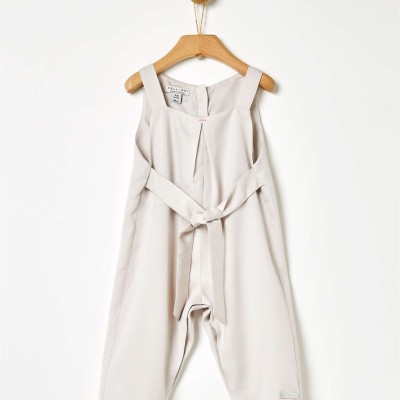 Φόρμα ολόσωμη κοριτσιού με ζώνη σε ζαχαρι χρώμα της εταιρίας YELL-OH!